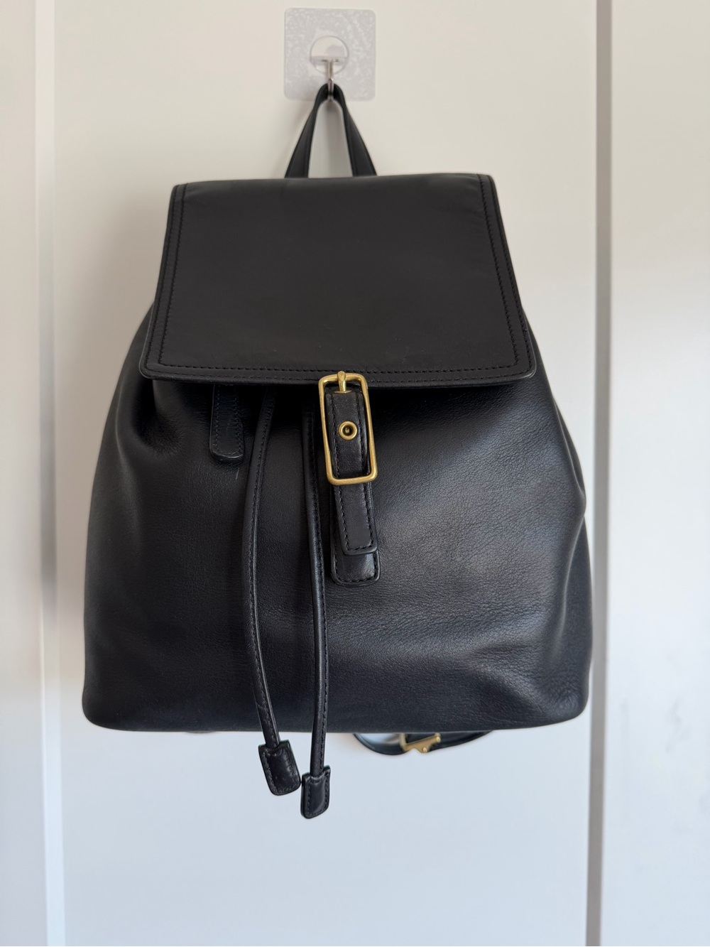 Vintage Coach bag Legacy West Hampton Backpack 9827 Black Leather Drawstring Y2K